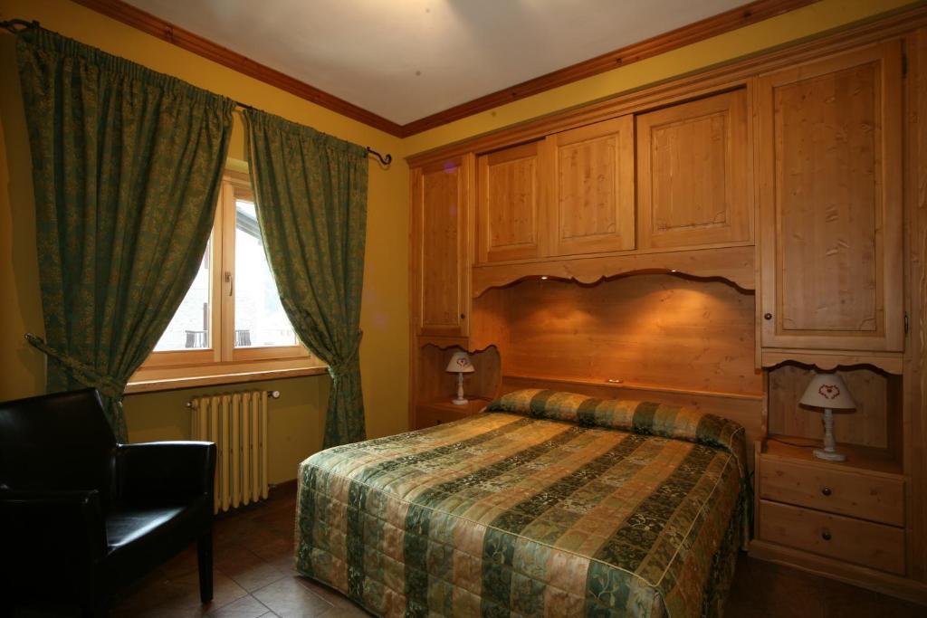 B&B Residence Checrouit Courmayeur Chambre photo