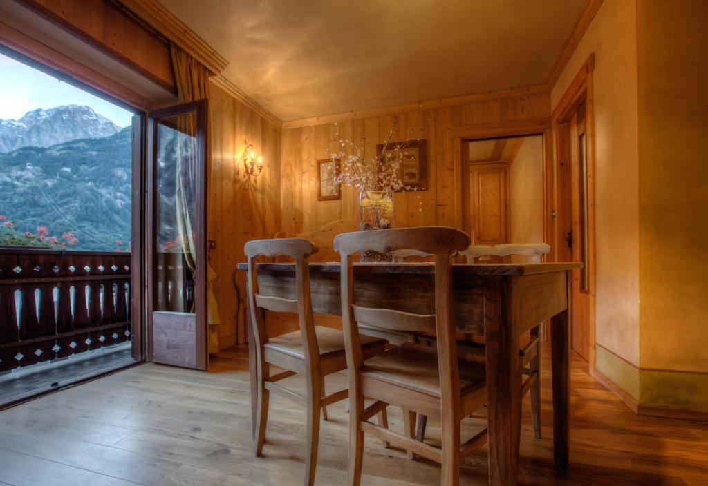 B&B Residence Checrouit Courmayeur Chambre photo