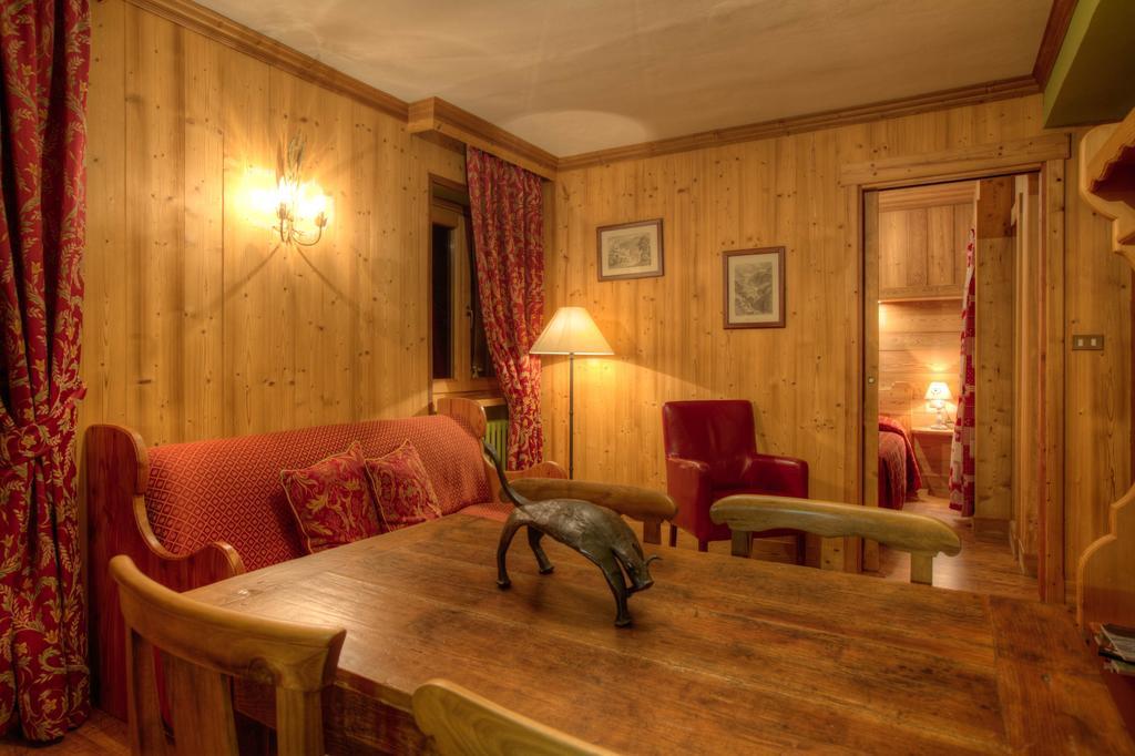 B&B Residence Checrouit Courmayeur Chambre photo